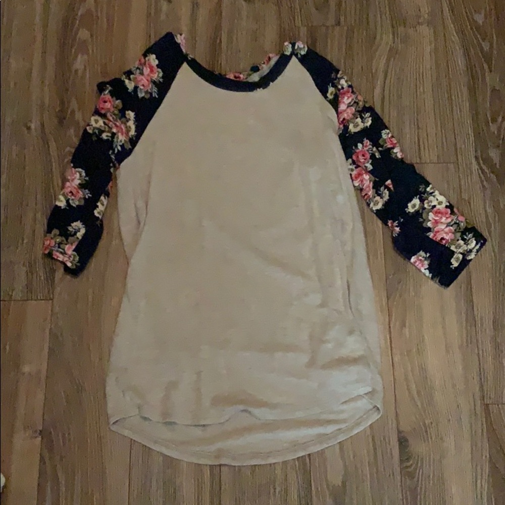 very cute shirt, never worn, brand new.